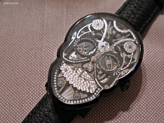 FionaKrugerBlackSkull1